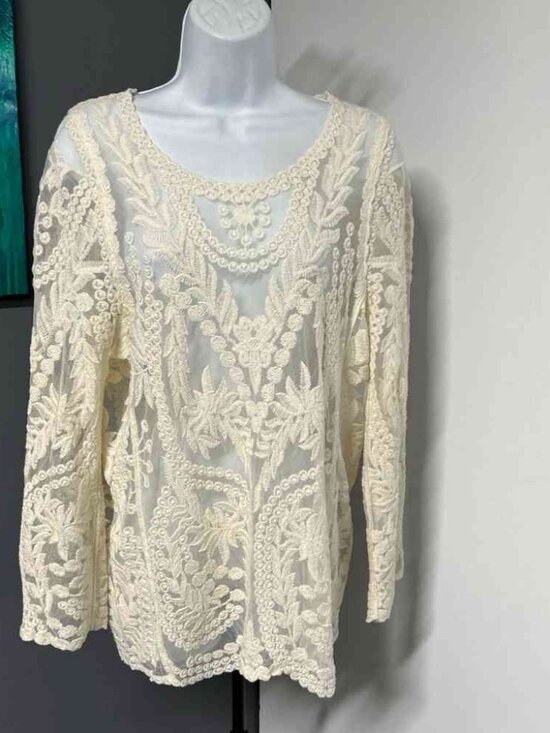 Tops - ULTRA PINK Ivory Sheer Lace Mesh Top Women’s Medium Floral Romantic Dainty Y2K
